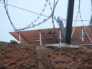 Solarelektronik, PV Autarke Systeme, Wechselrichter-Systeme, Aufdachanlage, Afrika