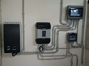 Solarelektronik, PV off grid, Hybrid-System, Haus, Verbindung
