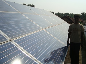 Solarelektronik, PV Autarke Systeme, Hybrid Systeme, Asien, Indien, Freifläche