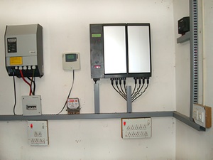 Solarelektronik, PV Autarke Systeme, Hybrid Systeme,Asien, Indien, Verschaltung