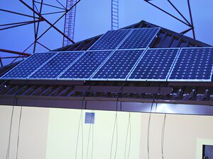 Solarelektronik, PV Autarke Systeme, Hybrid Systeme, Europa, Polen, Aufdachanlage 