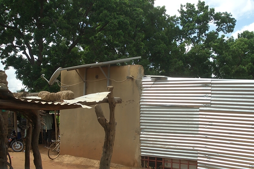 Ref Solar Home System Afrika web 01  1 