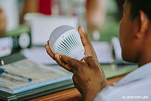 Solarprojekt IMAGINE LIGHT Training der Solartechniker im Amazonas.jpg