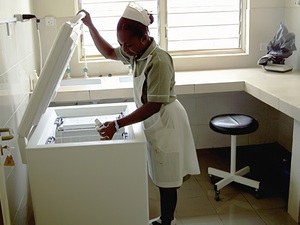 Solarelektronik, PV Autarke Systeme, Krankenhaus ,Afrika ,Nigeria, Enugu 